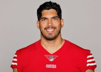 Alarcón es despedido de 49´ers