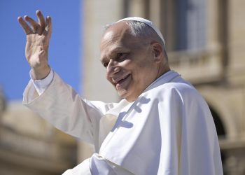 León XIV cumple un año: Su emotivo mensaje de paz desde Pompeya y Nápoles.