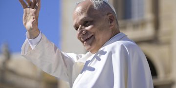 León XIV cumple un año: Su emotivo mensaje de paz desde Pompeya y Nápoles.