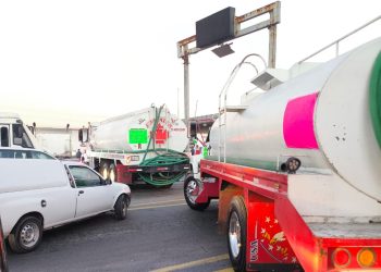 Se registran bloqueos por el operativo contra el huachicoleo del agua en Edomex