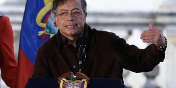 ⚖️ Petro anuncia defensa judicial en EU ante “calumnias” de Trump
