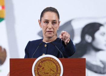 Claudia Sheinbaum anuncia 10 mil millones de pesos para damnificados por lluvias