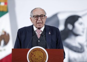 Presentan modelo nacional contra el cáncer de mama con nuevos hospitales y mastógrafos