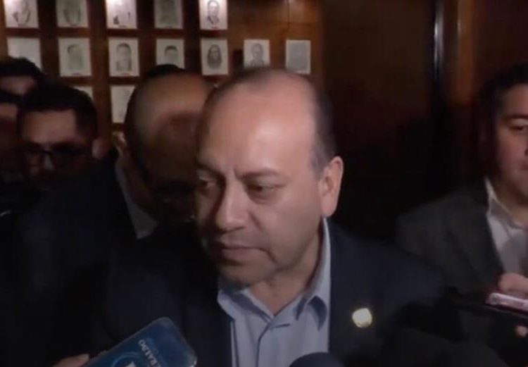 Julio César Moreno Rivera explica el cronograma para la aprobación de la Ley de Amparo.