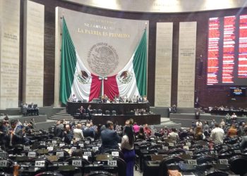 Diputadas toman tribuna para exigir respeto a Palestina