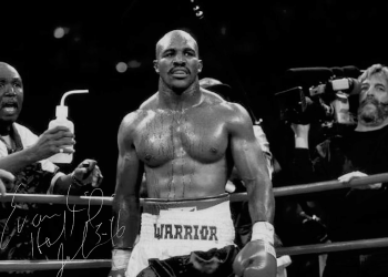 Evander Holyfield fustiga a los campeones