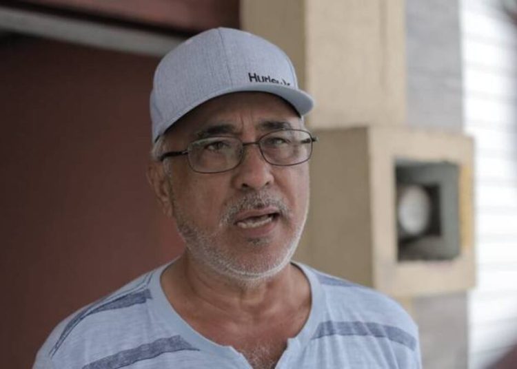 Guadalupe Mora denuncia que el crimen organizado controla las ganancias del limón en Michoacán.