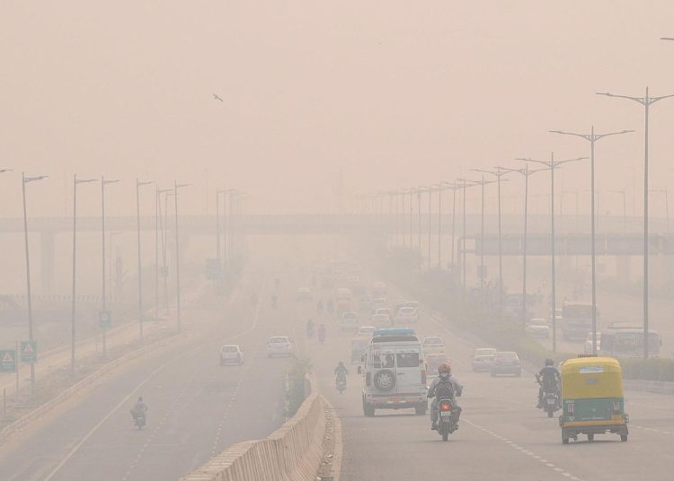El intento de lluvias artificiales en Nueva Delhi no generó precipitaciones por baja humedad