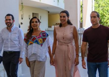 “Josefina Rodríguez Zamora y Mara Lezama durante gira de trabajo en Quintana Roo para impulsar el turismo”