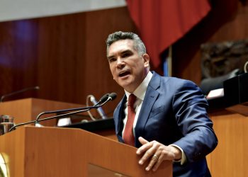 Alejandro Moreno denuncia corrupción de Layda Sansores