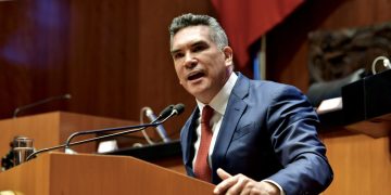 Alejandro Moreno denuncia corrupción de Layda Sansores