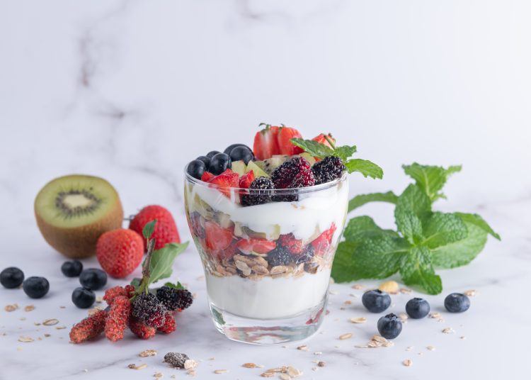 “5 beneficios del yoghurt para un envejecimiento saludable”
