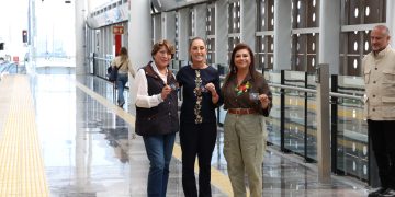 Claudia Sheinbaum supervisa pruebas del Tren Insurgente; Apertura será en 2026
