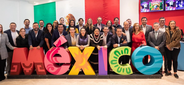 Josefina Rodríguez Zamora encabezó la reunión nacional de turismo con representantes de los 32 estados