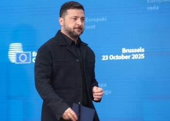 Zelenski pide presión sobre Rusia para que negocie y dice desconocer plan de paz europeo