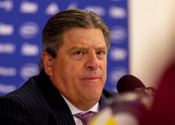 Costa Rica (6 puntos), que dirige el mexicano Miguel Herrera, deberá derrotar a Honduras (8 enteros) y esperar que la ya eliminada Nicaragua (4) le dé una mano