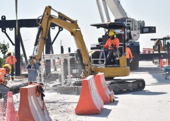 Reconstrucción de puentes Alameda Oriente mejorará la movilidad de más de un millón de personas en Nezahualcóyotl