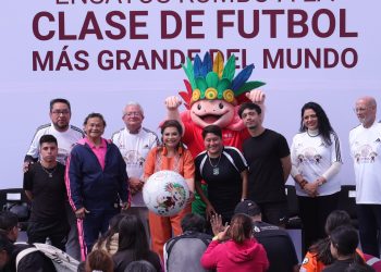 CDMX quiere ser la ciudad más deportiva del mundo con la “Clase de Fútbol Más Grande”