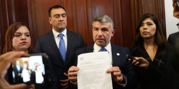 🟦 Comparecencia fallida: Mauricio Tabe exige trato digno y acusa cambio de sede sin notificación