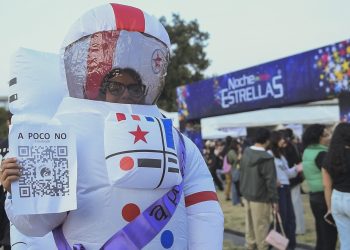 Noche de las Estrellas 2025 reúne a 90 mil personas y rinde homenaje a Julieta Fierro