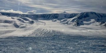 🧊 Un glaciar de la Antártida colapsa en apenas dos meses