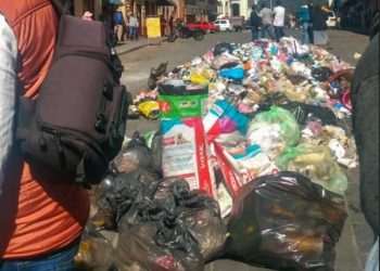 Habitantes de El Oro protestan por falta de servicios y exigen presencia de la alcaldesa