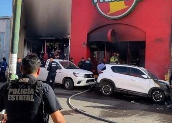 Aumentan a 24 las víctimas mortales de incendio en tienda de Hermosillo