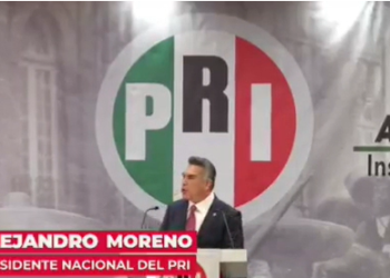 Alejandro Moreno acusa a Morena de “destruir la democracia” en el 115 aniversario de la Revolución Mexicana