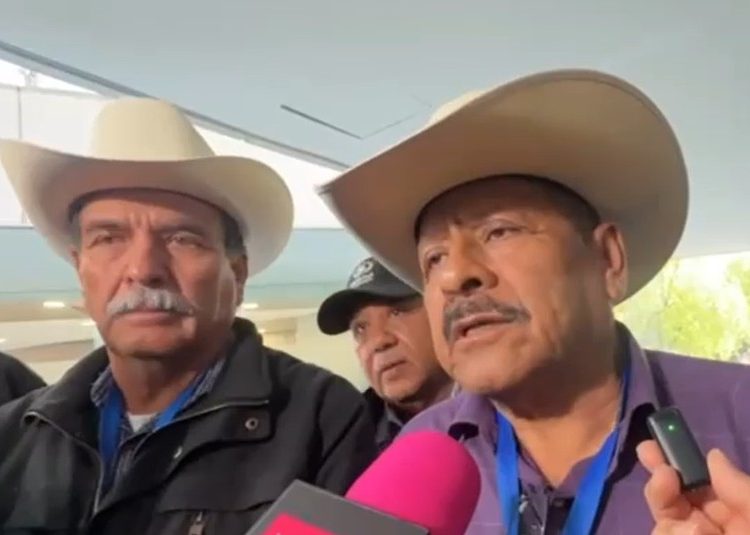 Campesinos buscan a secretaria de Bienestar en el Senado: "No somos sus enemigos"