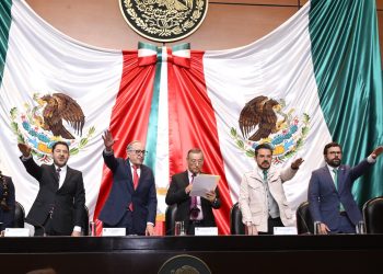 El sector Salud e IMSS garantizan abasto del 96% y 97% en medicinas en comparecencia ante Diputados