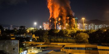 🚨 Tragedia en Hong Kong: asciende a 36 el número de fallecidos por incendio