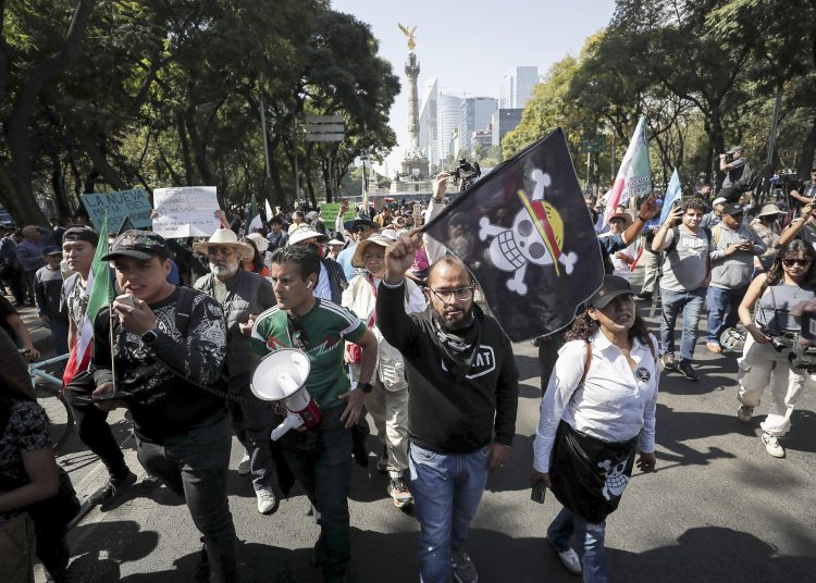 La marcha de la Generación Z transcurrió sin incidentes y con escasa afluencia  | FOTO EFE