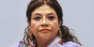 “Si tocan a la presidenta, nos tocan a todas”: Brugada condena acoso contra Sheinbaum