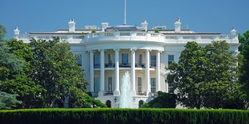 Tiroteo cerca de la Casa Blanca: dos agentes de la Guardia Nacional resultan heridos