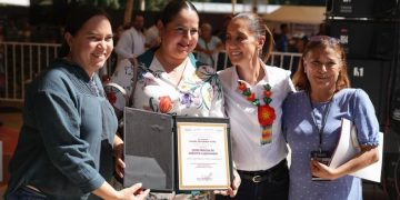 Afirma Sheinbaum que las opciones que tiene el pueblo de México son regresar a la corrupción o avanzar con la 4T