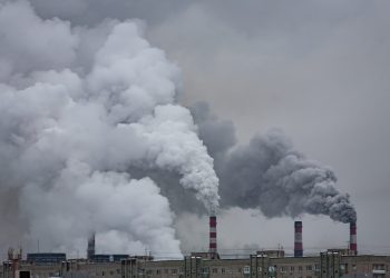 Países de la UE pactan recorte del 90% de CO2 para 2040 aunque con flexibilidades