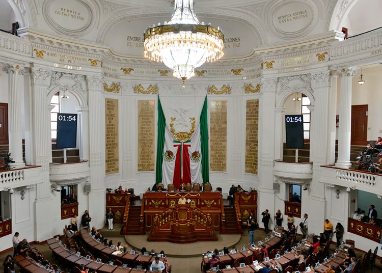 Diputados de Morena denuncian al alcalde de Miguel Hidalgo por uso indebido de recursos públicos