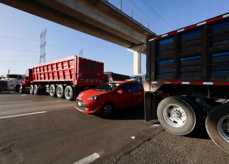 Caos vial a la vista: Transportistas y agricultores cerrarán las principales entradas a la CDMX