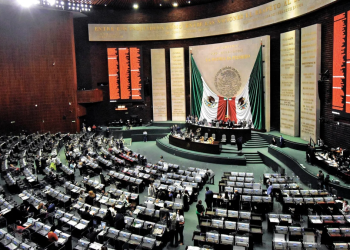 La presidenta envió a Diputados iniciativa con reformas a 17 ordenamientos para frenar las violencias contra las mujeres
