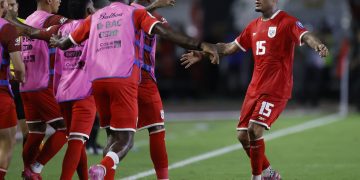 Panamá puso el broche ideal a la fase final de las eliminatorias con una presentación contundente en el estadio Rommel Fernández