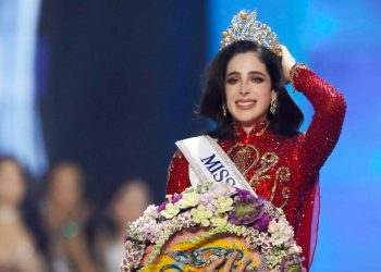 Fátima Bosch denuncia ataques en redes tras su triunfo en Miss Universo