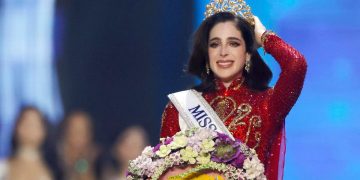 Fátima Bosch denuncia ataques en redes tras su triunfo en Miss Universo