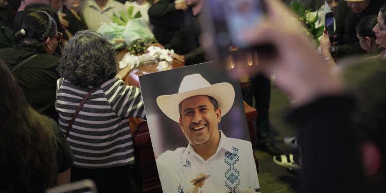 Detienen a presunto autor intelectual del homicidio de Carlos Manzo
