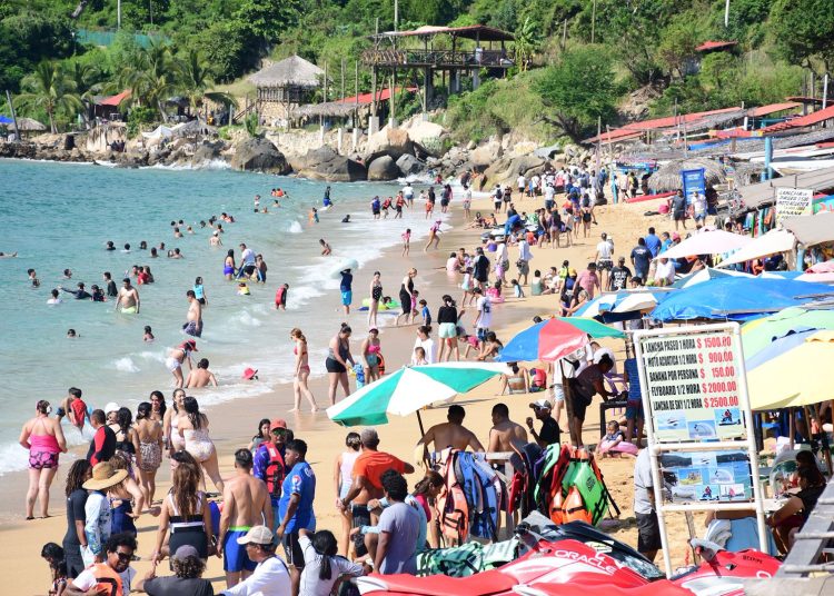 Guerrero registra más de 800 MDP en derrama económica durante el puente vacacional