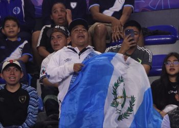 “Futbolmanía” en Guatemala, cerca de su primer Mundial