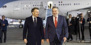 🇫🇷 Emmanuel Macron llega a México para visita oficial
