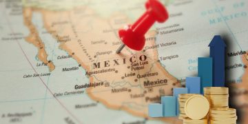 BBVA advierte que la incertidumbre institucional frena la inversión en México
