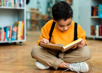 Mexicanos leen un promedio de cuatro libros al año