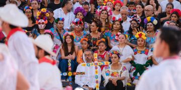 Mara Lezama encabeza la gran celebración del Janal Pixan 2025 en Puerto Juárez