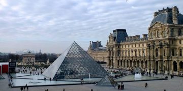 Fiscalía de París confirma  nuevas detenciones por el robo del Louvre